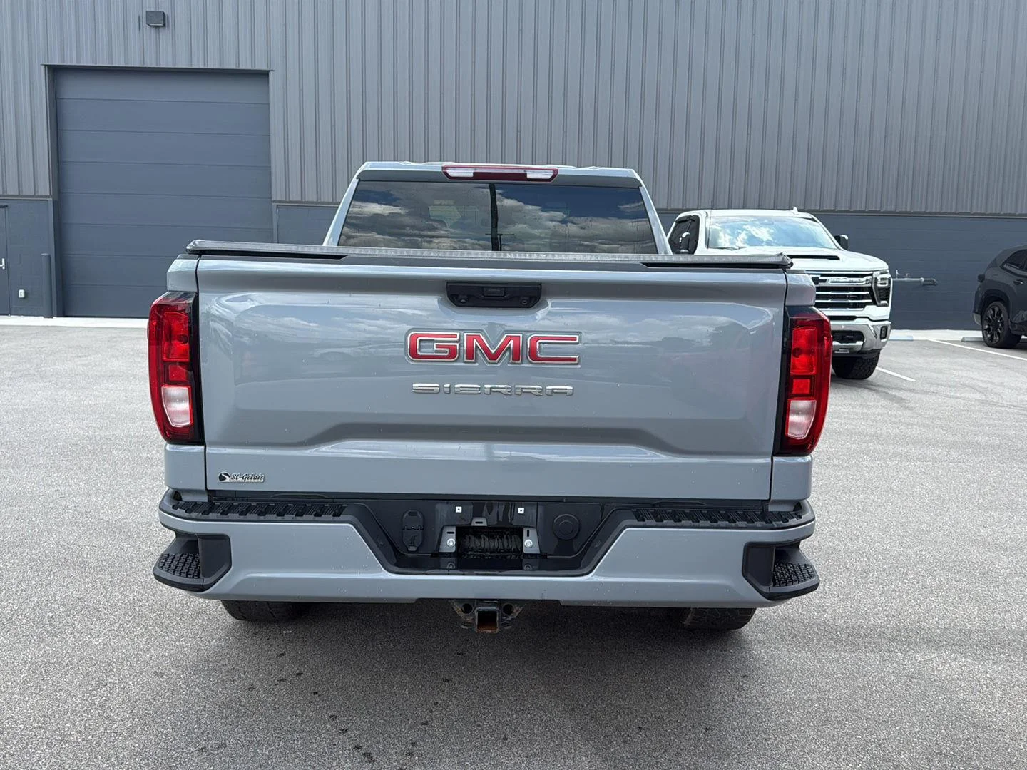 Used 2024 Thunderstorm Gray GMC Pro image 4