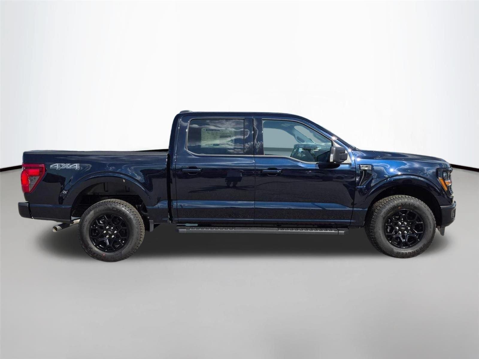New 2026 Antimatter Blue Metallic Ford XLT image 4