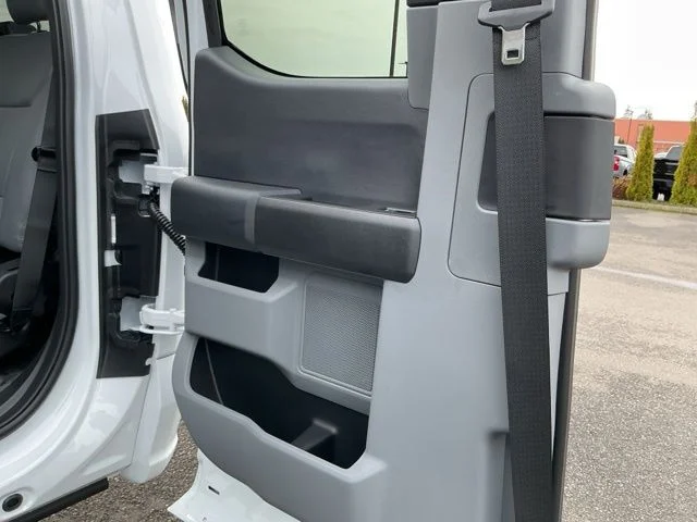 New 2026 Oxford White Ford XL image 19