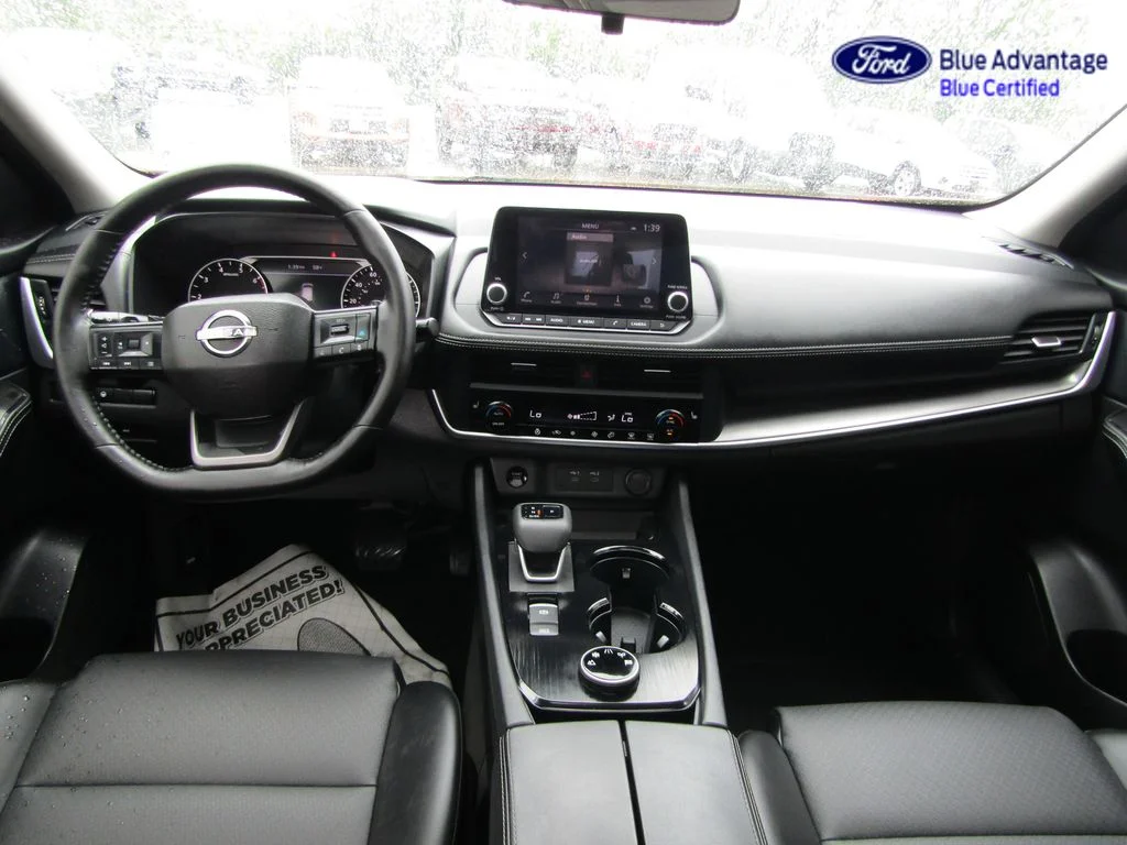 Certified Used 2025 Scarlet Ember Nissan SV image 16
