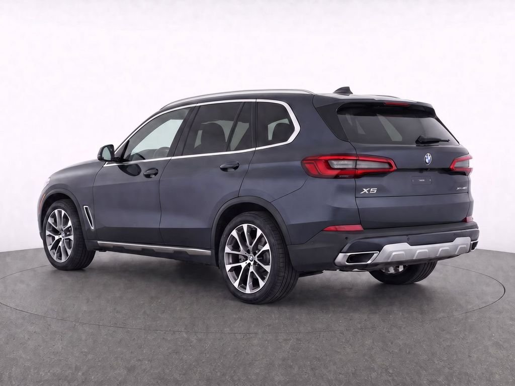 Used 2020 Arctic Gray Metallic BMW xDrive40i image 7