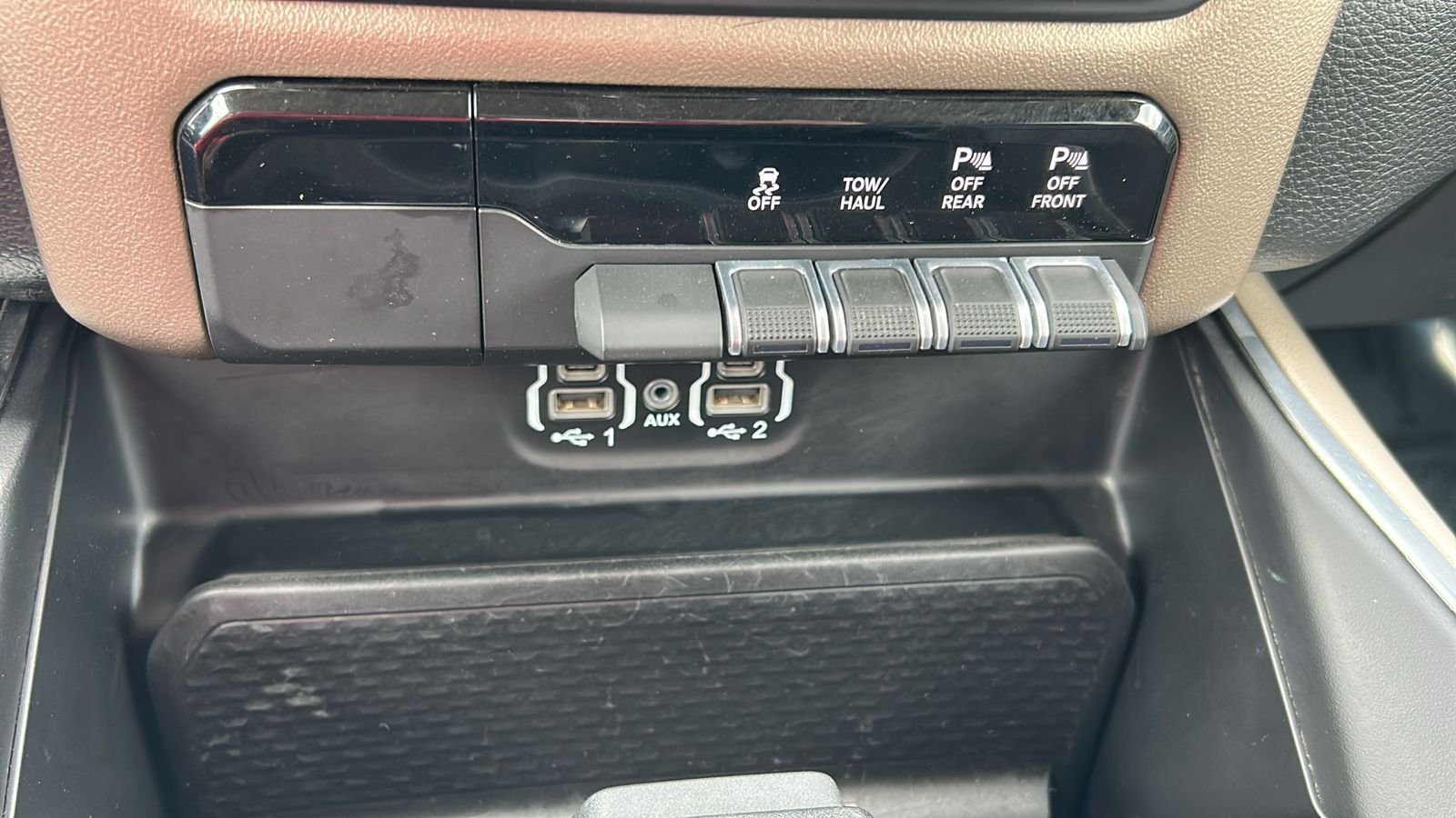 Used 2022 Red Ram Laramie image 27