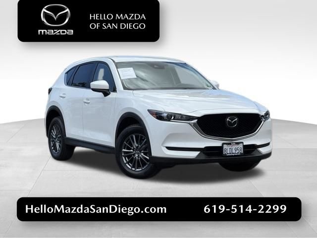 2019 Mazda CX-5 Touring Auto's photo