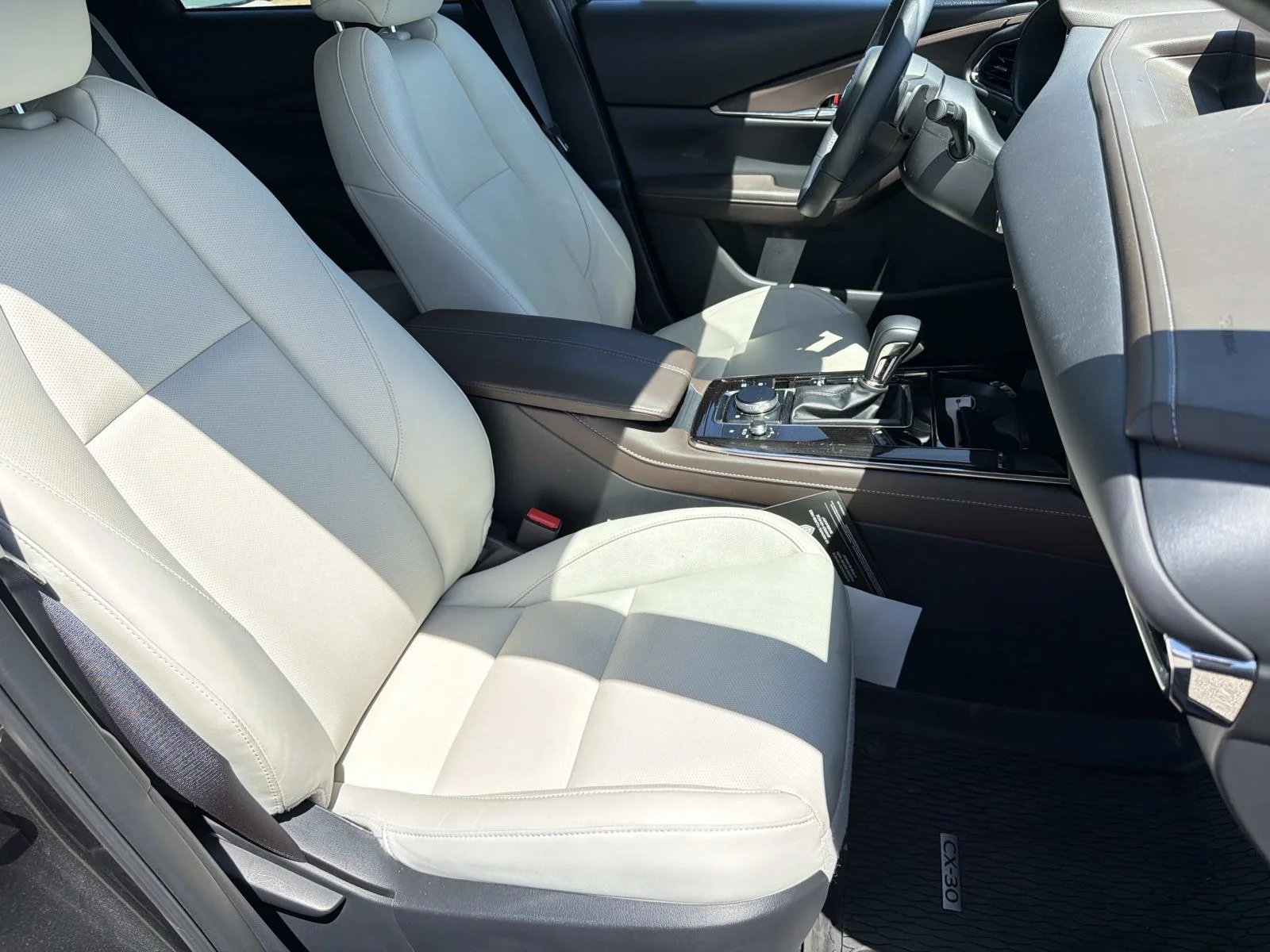 2025 Mazda CX-30 Turbo Premium - Photo 24