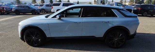 2025 Cadillac LYRIQ Sport 3 photo 4