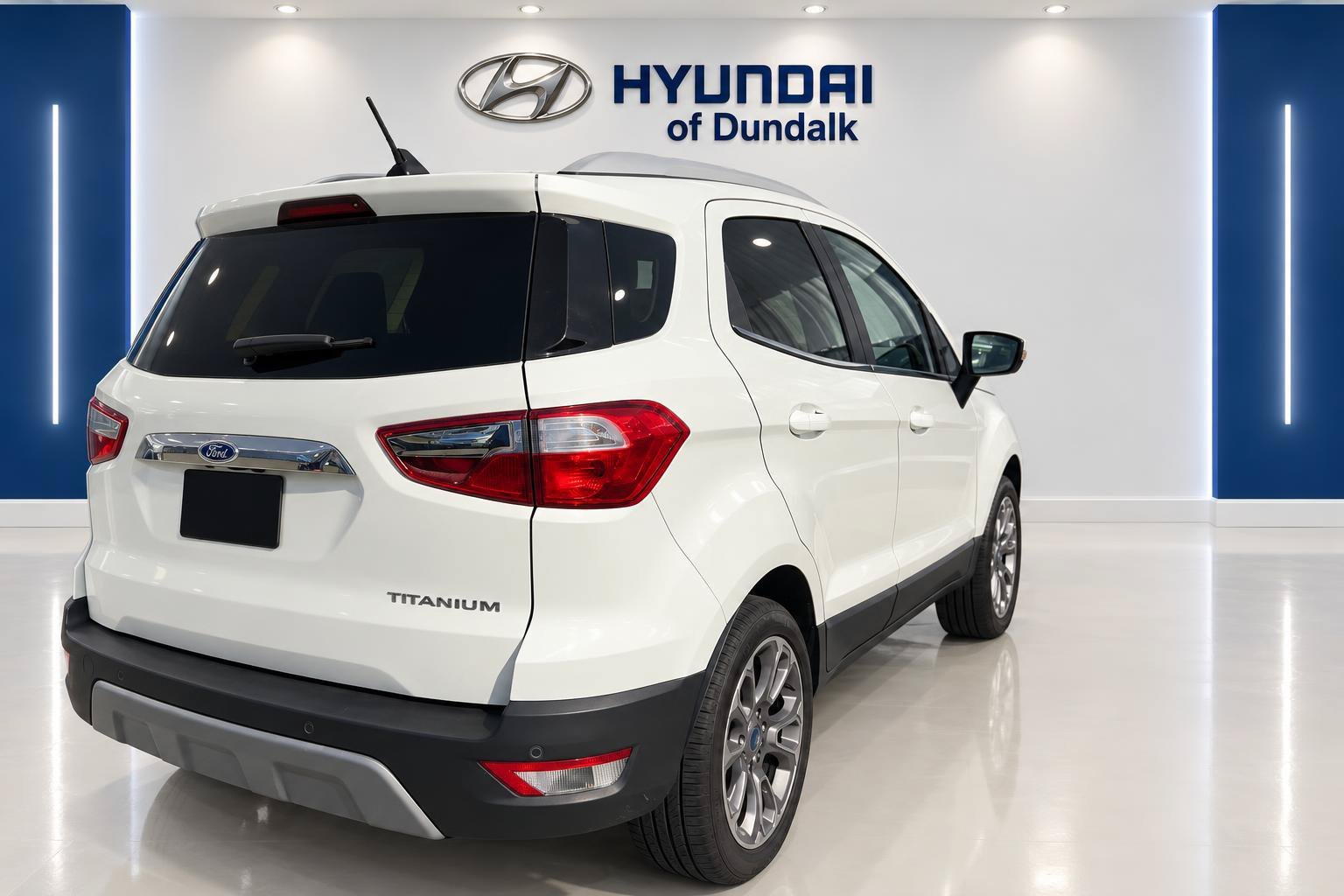 Used 2020 White Ford Titanium image 4