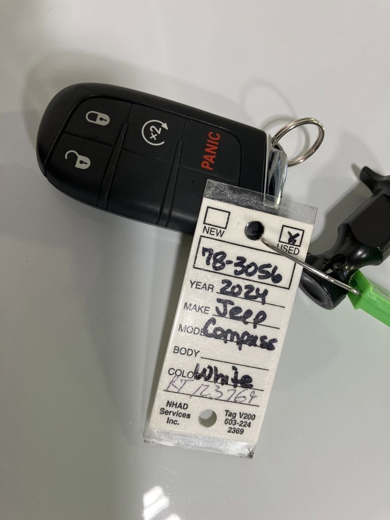 Used 2024 Bright White Clearcoat Jeep Limited image 29