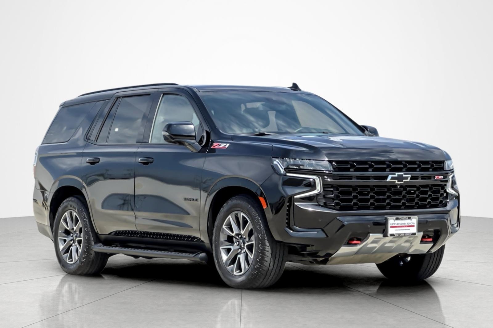 Used 2024 Black Chevrolet Z71 image 7