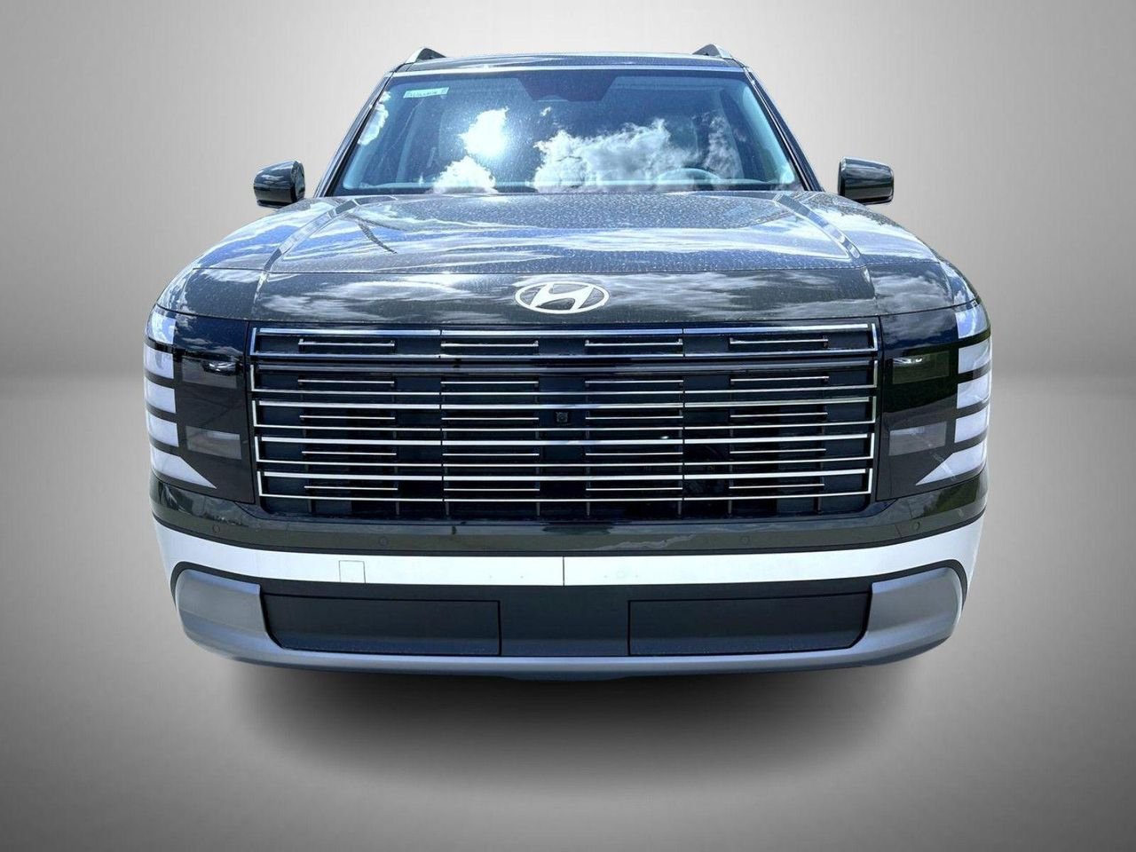 New 2026 Green Hyundai SEL Premium image 2