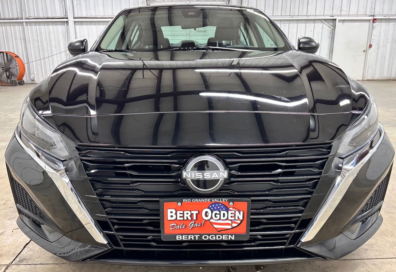 Used 2024 Black Nissan 2.5 S image 2