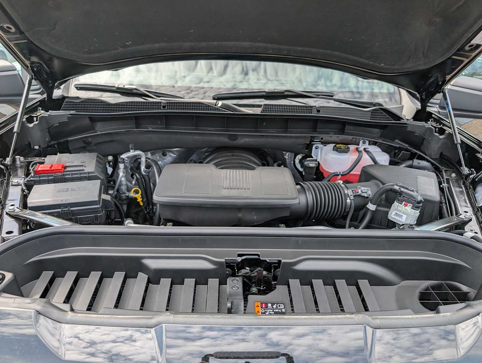 New 2026 Onyx Black GMC Elevation image 12