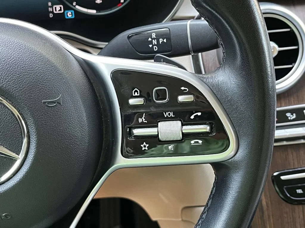 2022 Mercedes-Benz GLC GLC300 - Photo 23