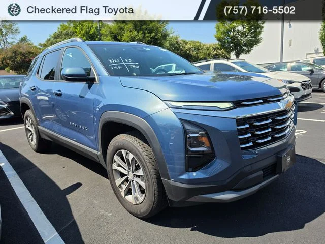 Used 2025 Lakeshore Blue Metallic Chevrolet LT image 3