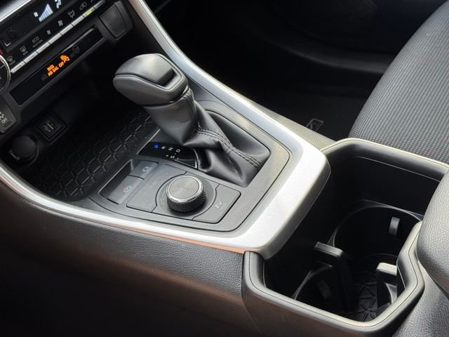 Certified Used 2023 Silver Toyota LE image 19