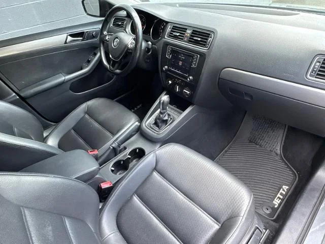 Used 2018 Platinum Gray Metallic Volkswagen  image 30