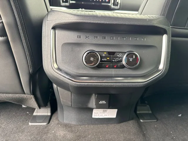 New 2027 Star White Metallic Tri-Coat Ford MAX Platinum image 14