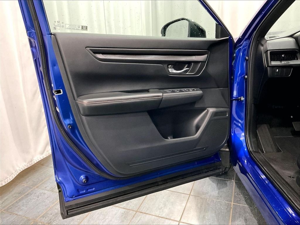 Used 2025 Blue Honda Sport image 9