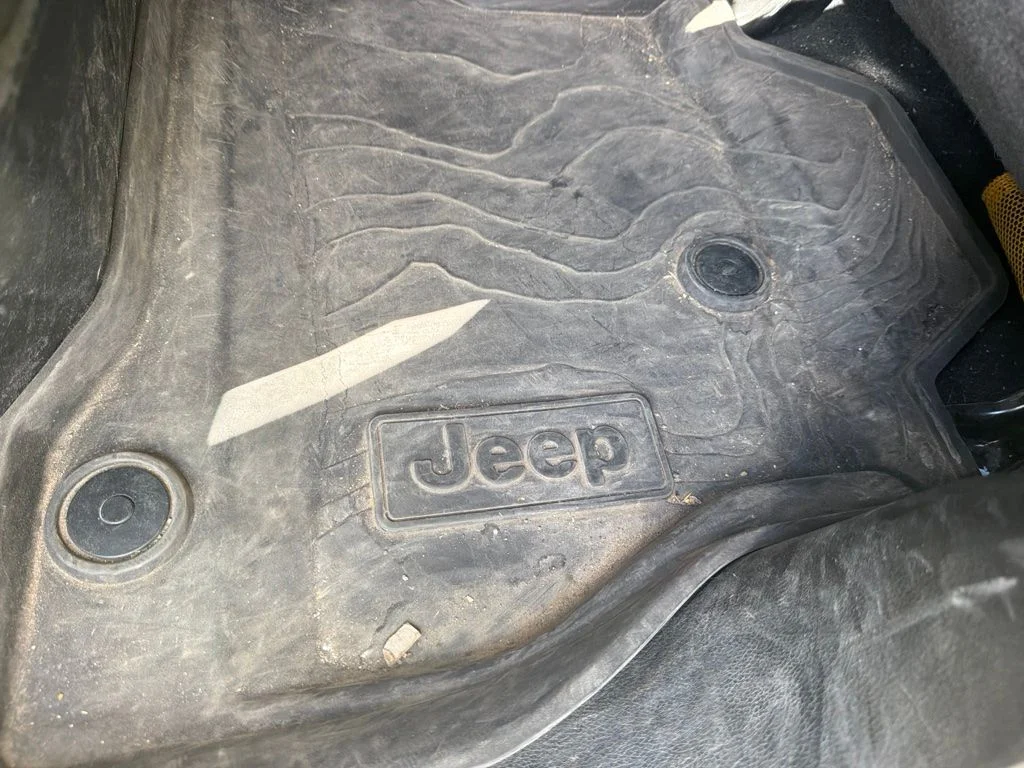 Used 2023 High Velocity Clearcoat Jeep Willys image 11