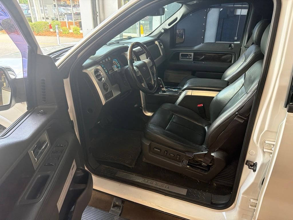 Used 2013 White Ford Platinum image 13