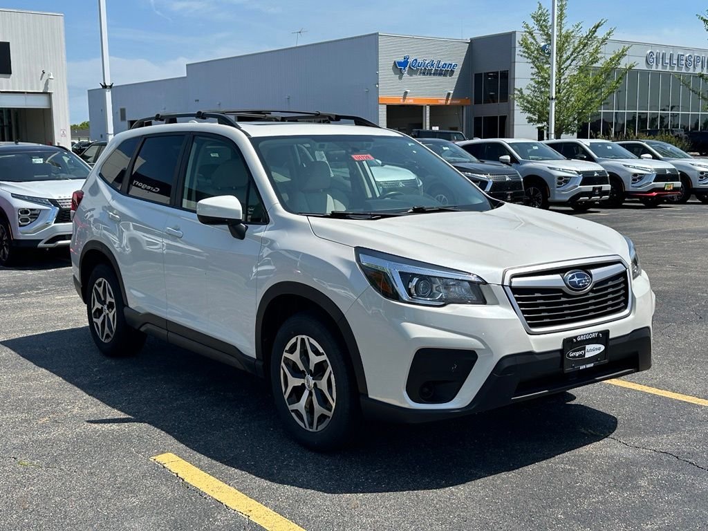 Used 2020 White Subaru Premium image 3