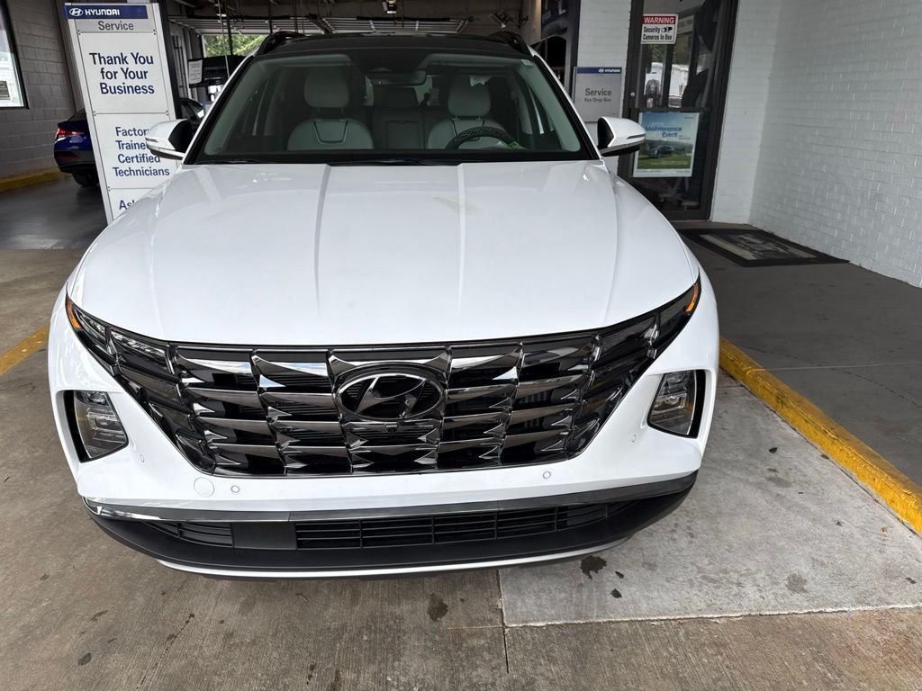 Used 2024 White Hyundai Limited image 2