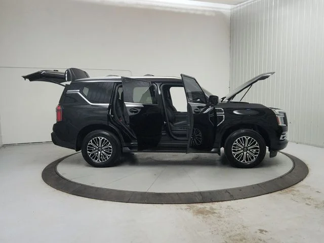 Used 2025 Black Nissan SL image 17