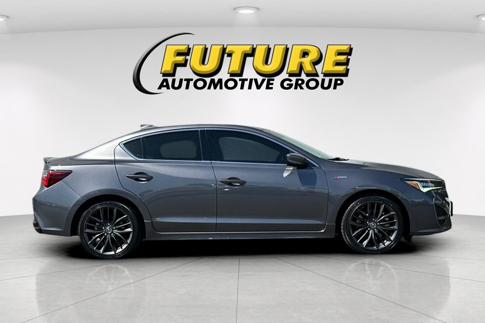 Used 2020 Gray Acura  image 2