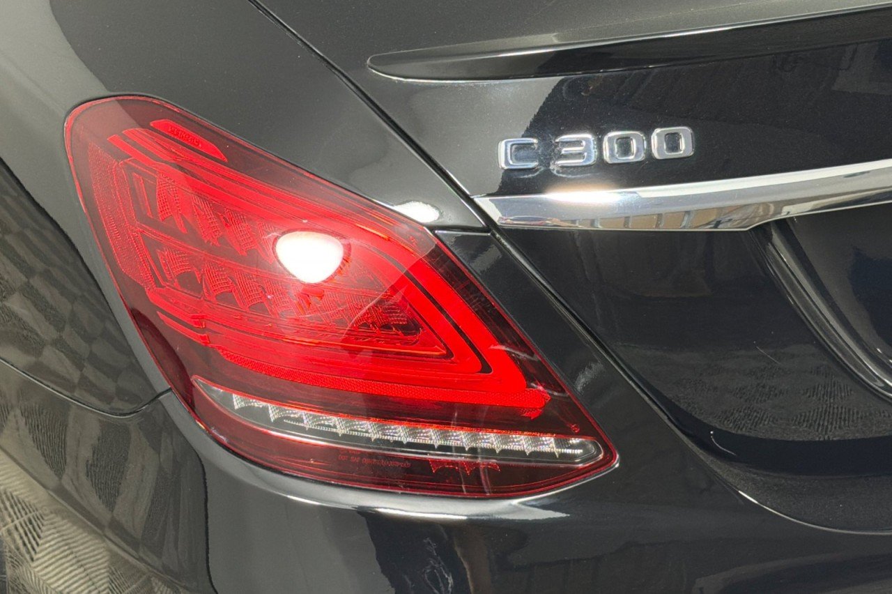 Used 2019 Black Mercedes-Benz C 300 image 25
