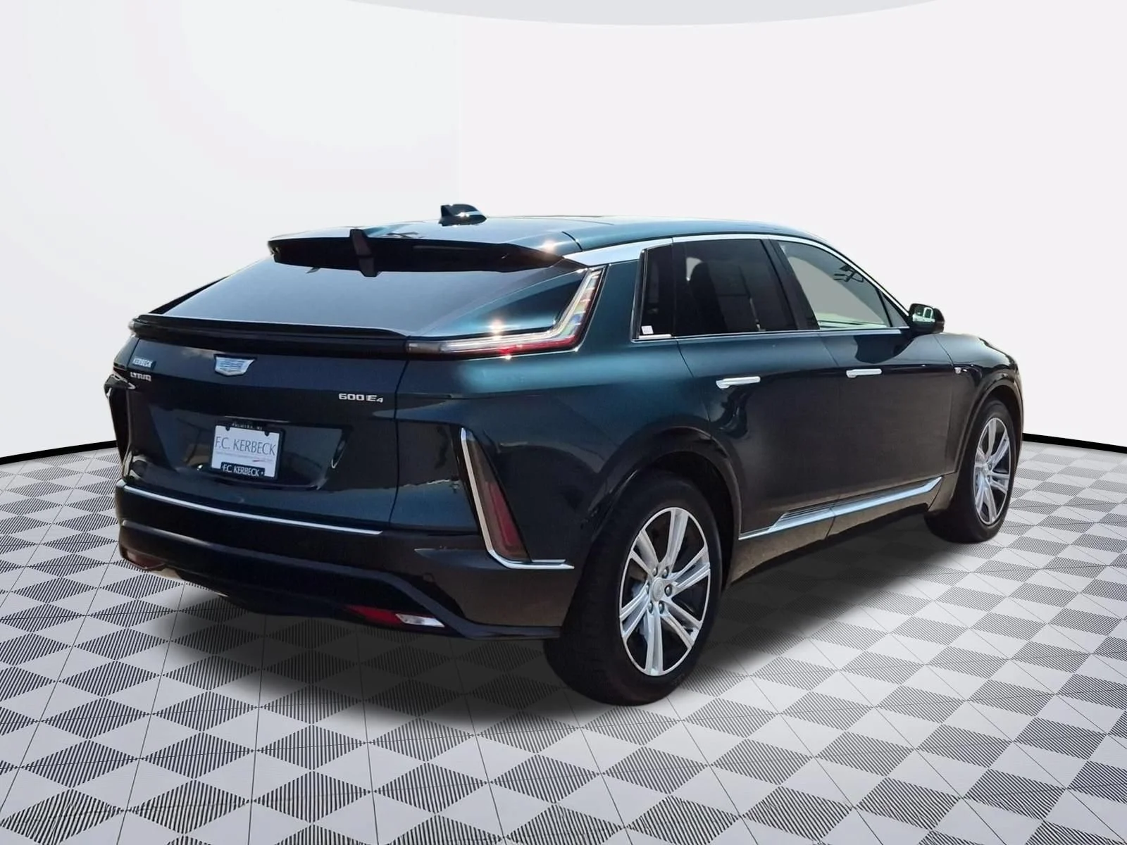Used 2024 Emerald Lake Metallic Cadillac Tech image 7