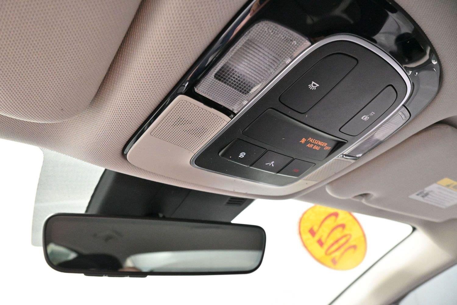 Used 2022 Portofino Gray Hyundai SEL image 23