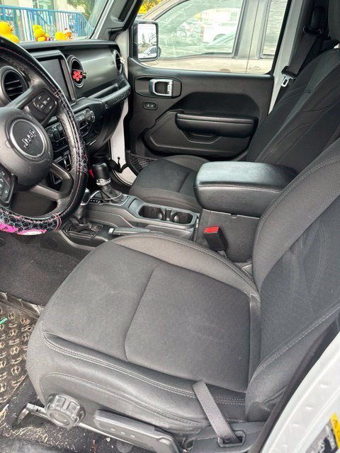 Used 2022 Bright White Clearcoat Jeep Unlimited Sport S image 1