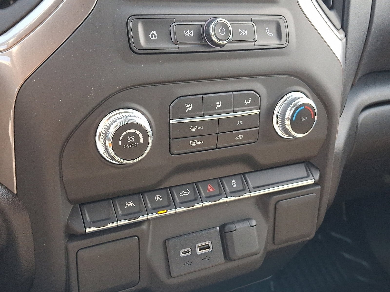 2026 GMC Sierra 1500 Pro - Photo 10