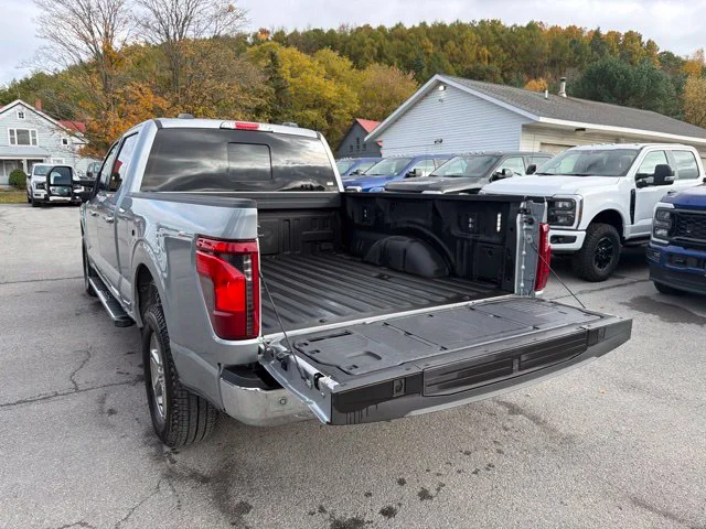 Used 2024  Ford XLT image 46