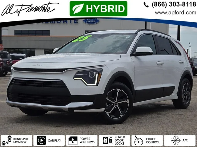 2025 Kia Niro LX