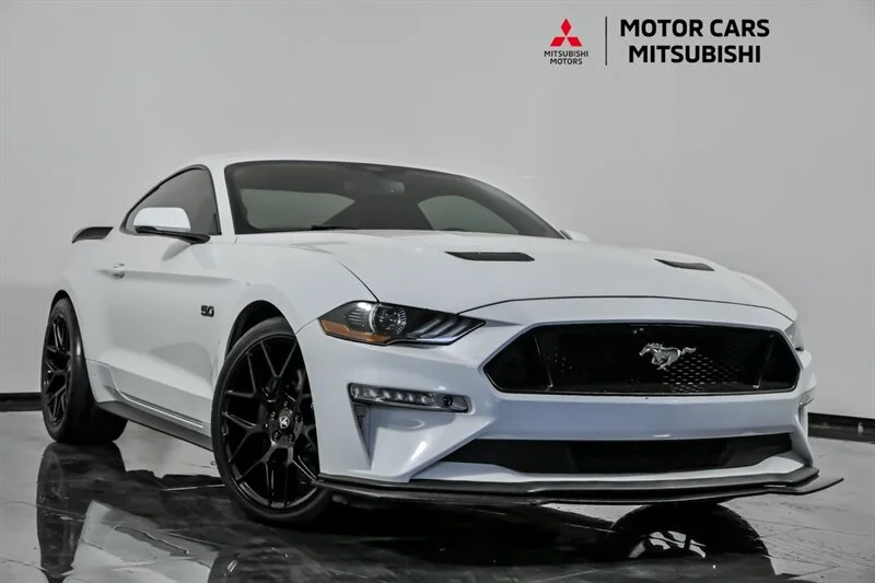 2020 Ford Mustang GT Coupe Premium's photo