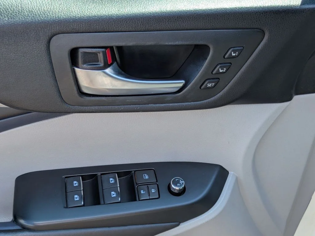 Used 2018 White Toyota Limited image 21