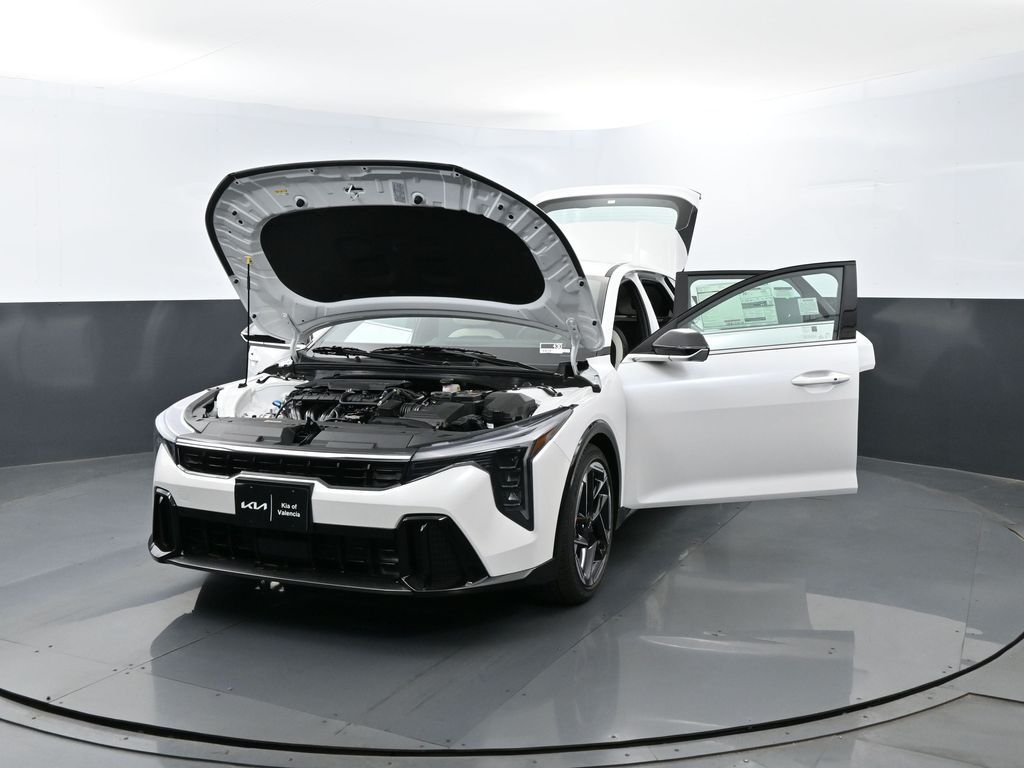 New 2026 Snow White Pearl Kia GT-Line image 27