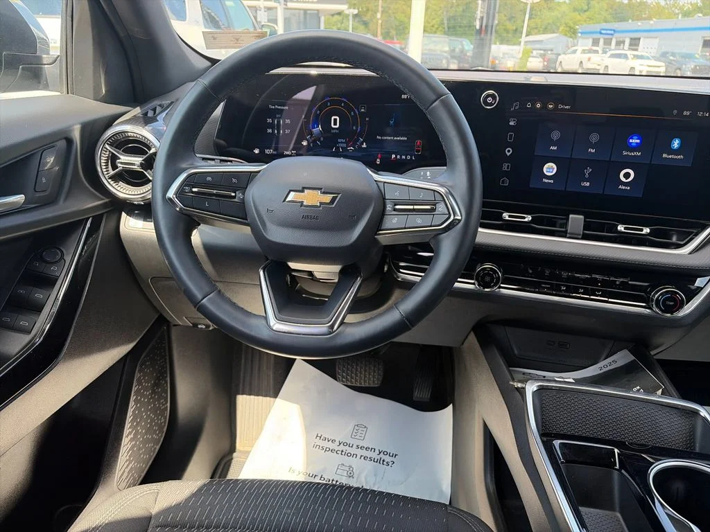 Used 2025 Gray Chevrolet LT image 17