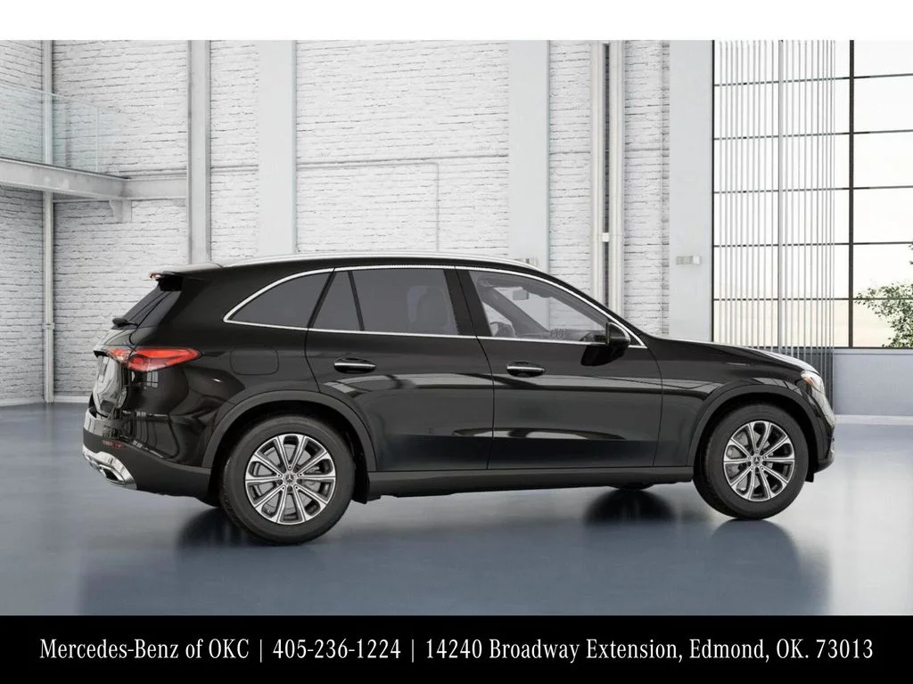 Used 2026 Black Mercedes-Benz GLC 300 image 18