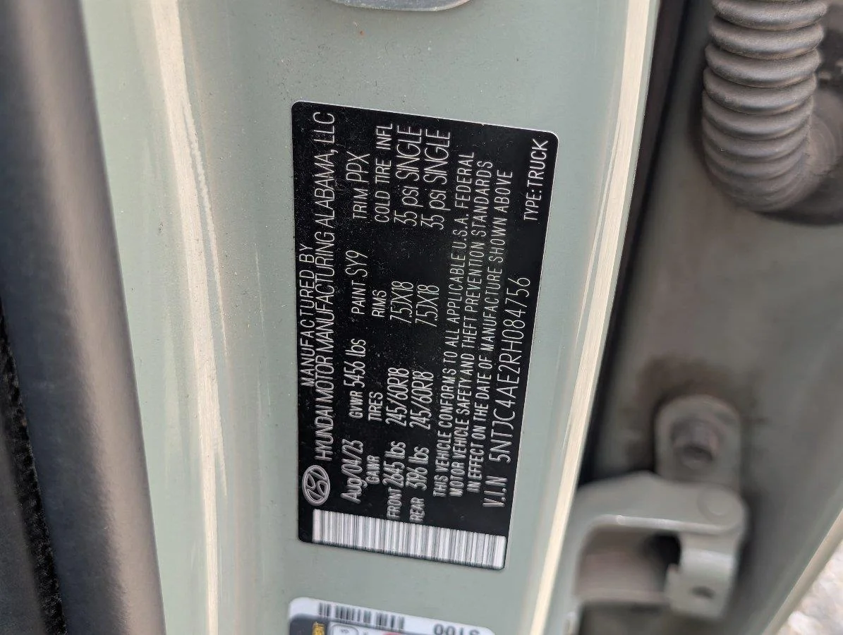 Used 2024 Sage Gray Hyundai SEL image 15