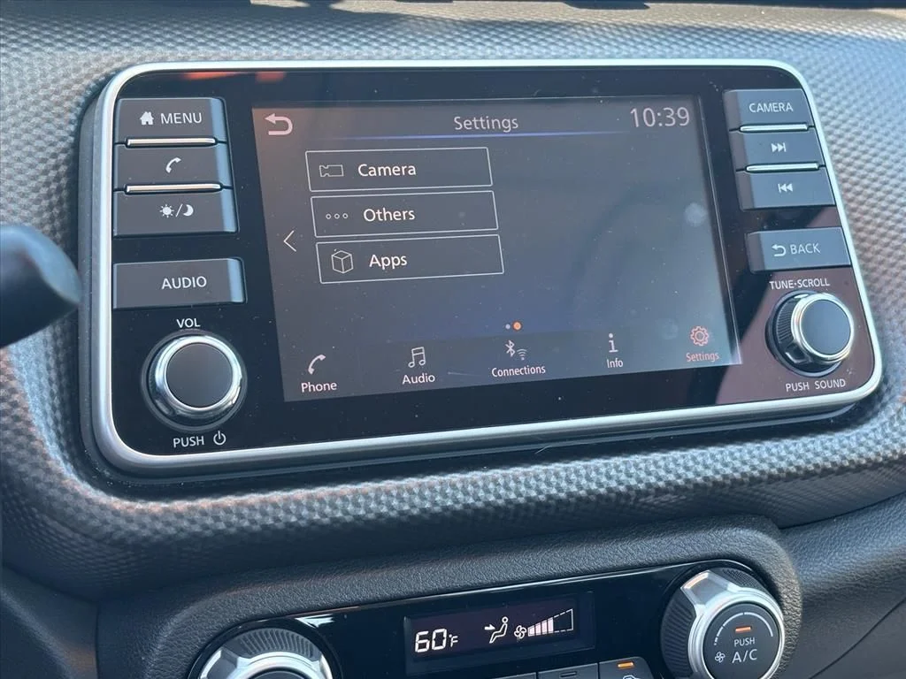 Used 2019 Blue Nissan SV image 21