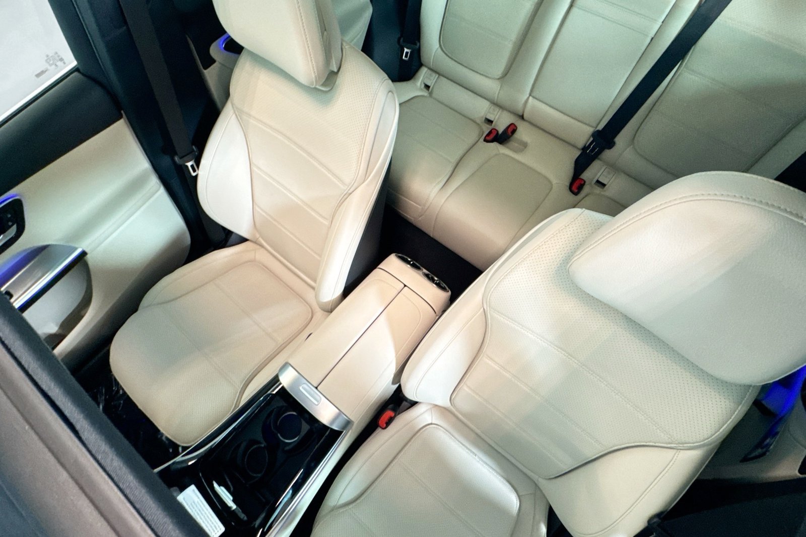 New 2026 Starling Blue Metallic Mercedes-Benz GLC 300 image 19