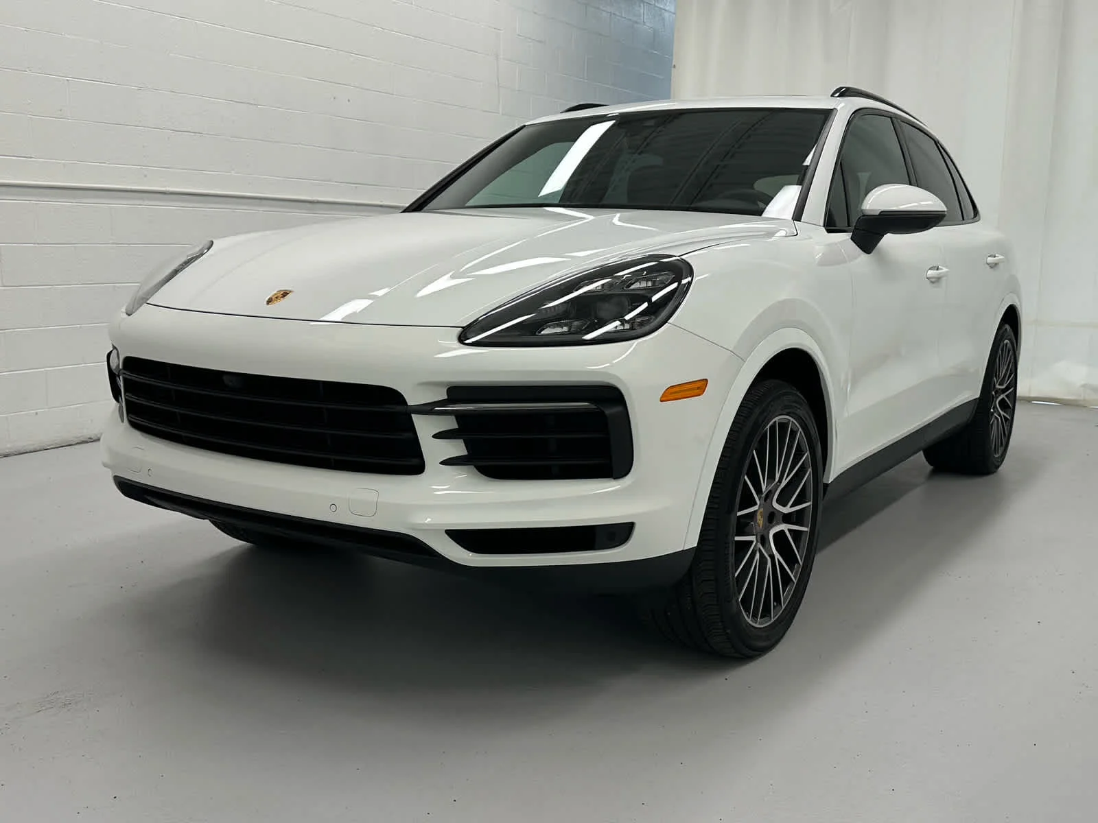 Used 2021 White Porsche  image 4