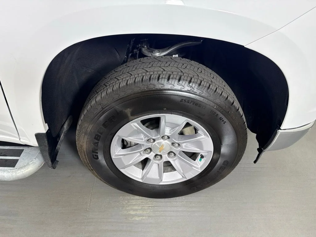 Used 2025 White Chevrolet WT image 13