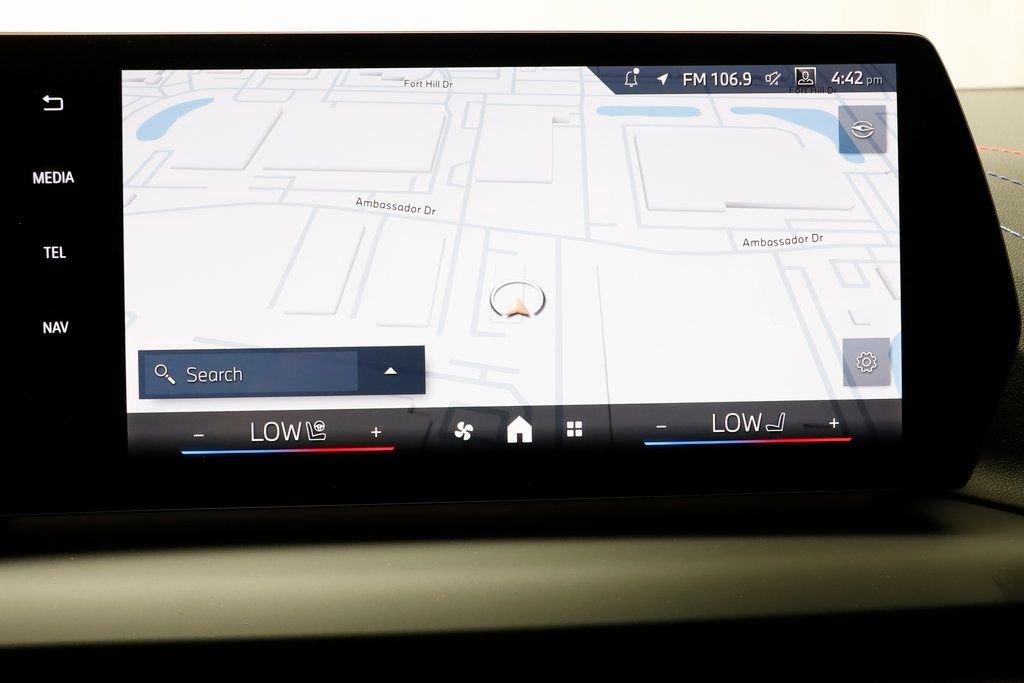 2025 BMW 2 Series M235 - Photo 11