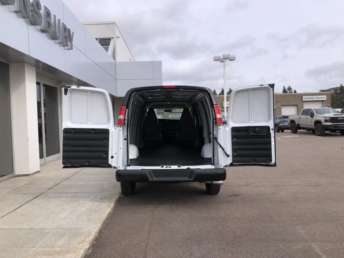 New 2026 White Chevrolet Rwd 2500 155 image 7