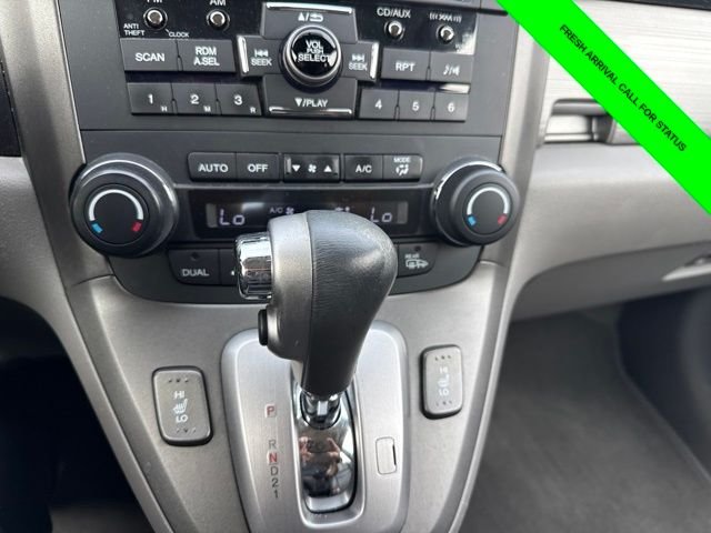 Used 2011 Glacier Blue Metallic Honda EX-L image 25