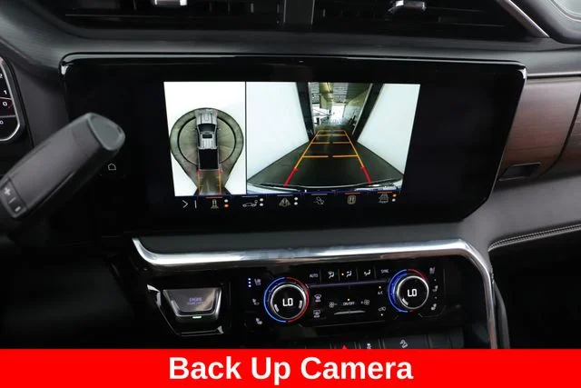 Used 2025 White GMC Denali Ultimate image 28