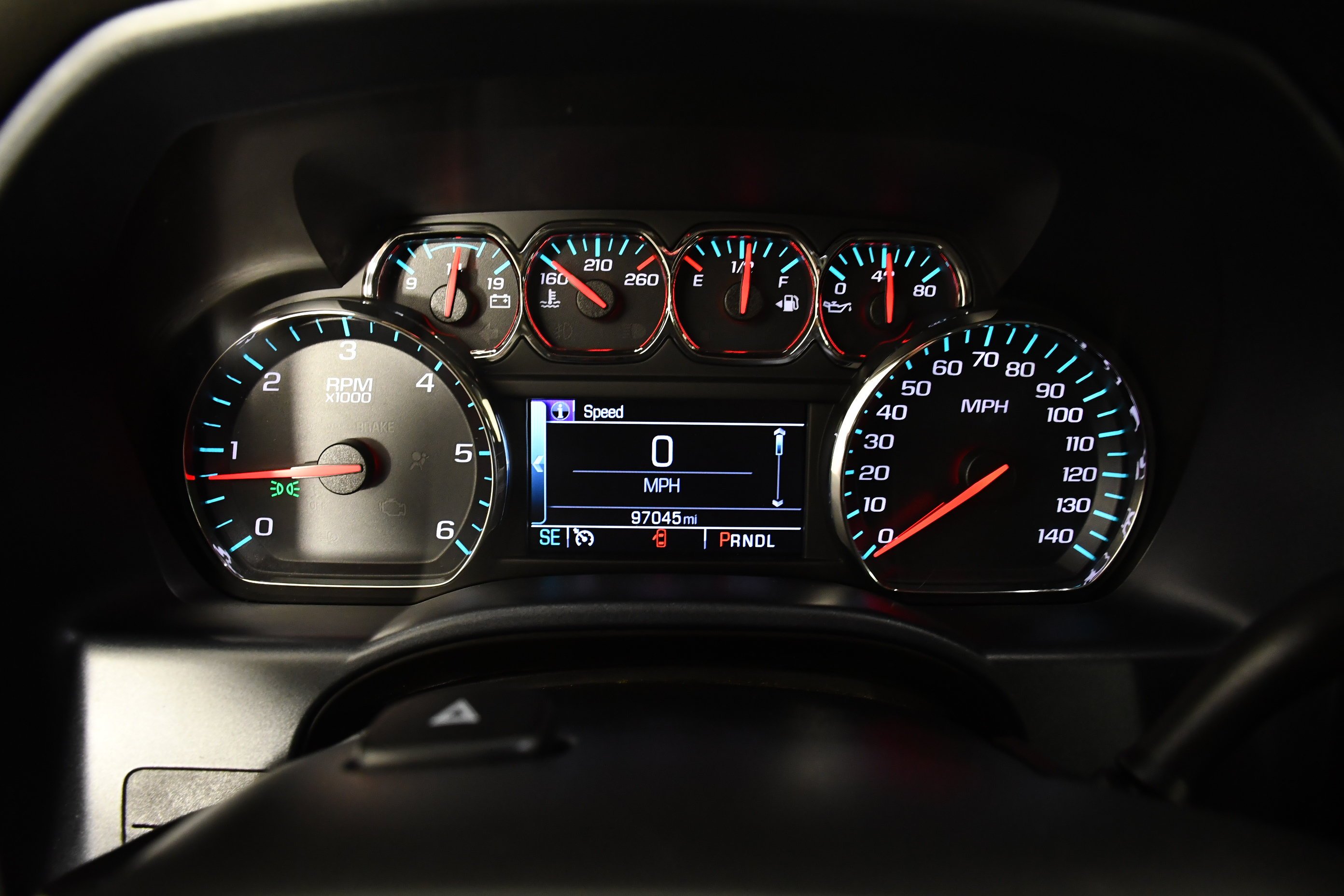 Used 2018 Summit White GMC SLE image 15