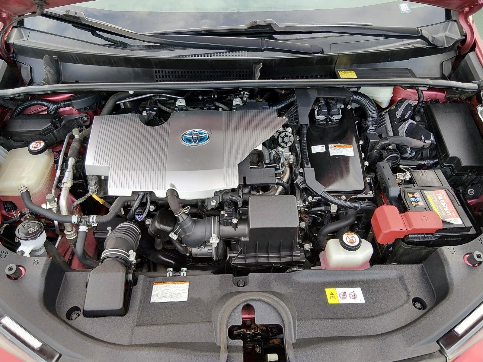 Used 2016 Hypersonic Red Toyota Two image 14